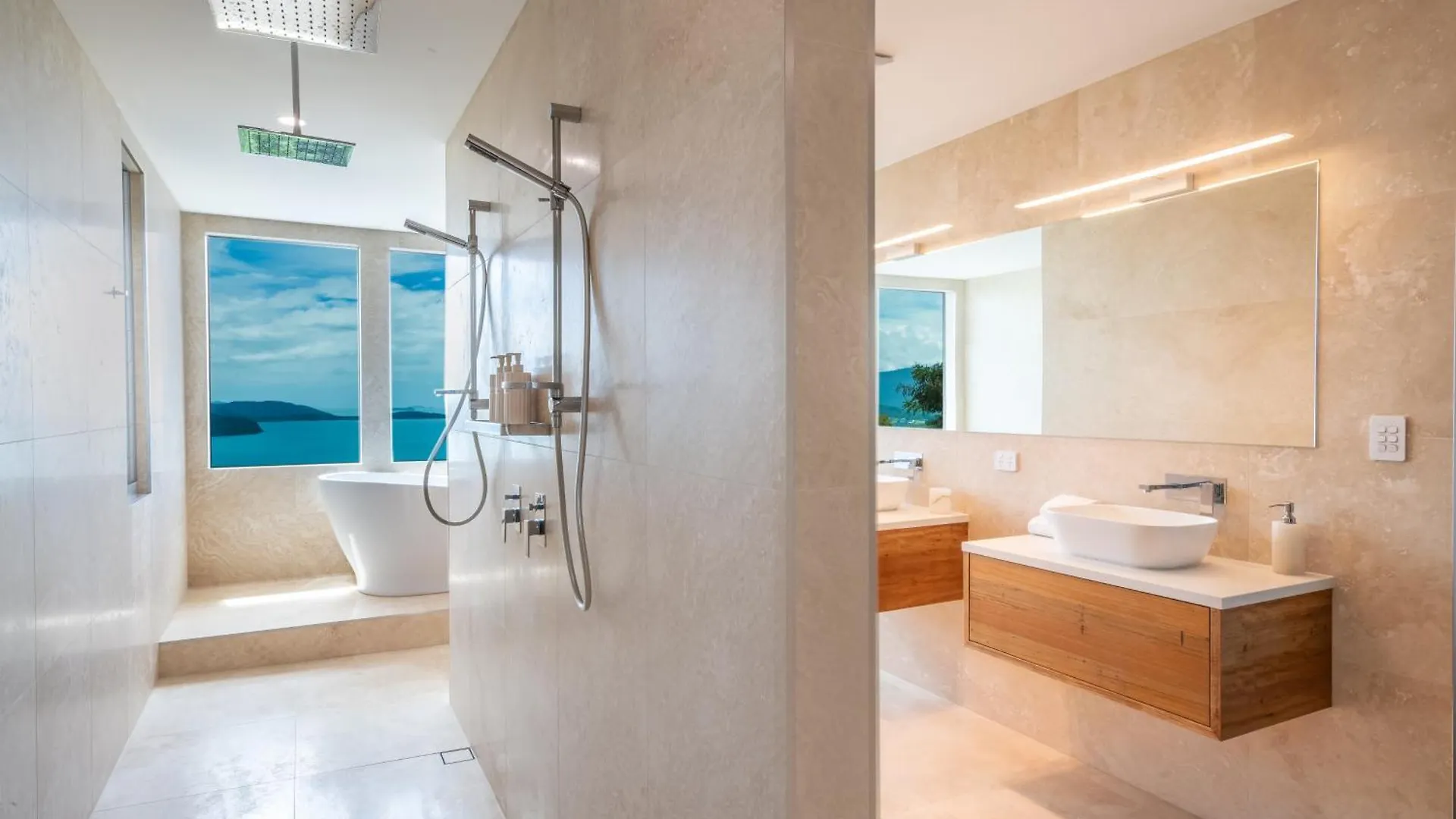 Holiday home Coralair Whitsundays Villa Airlie Beach