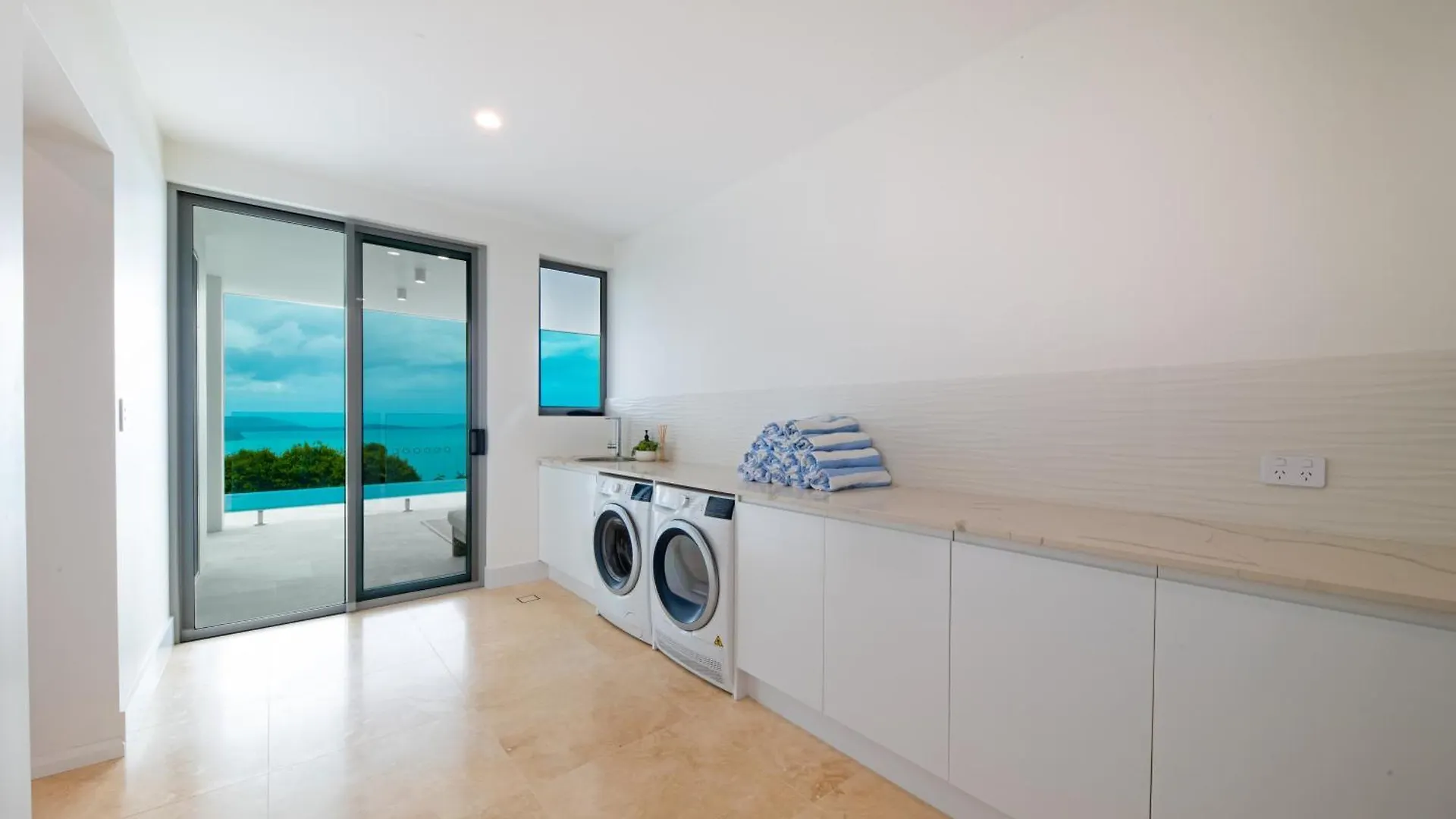 Nyaraló Coralair Whitsundays Villa Airlie Beach